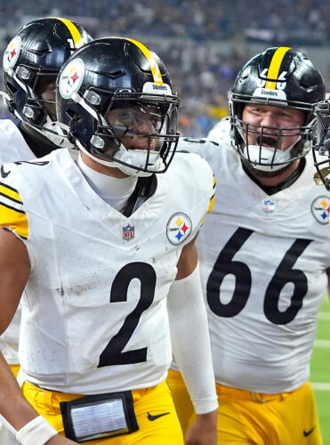 Despite loss, Fields makes case to remain starter